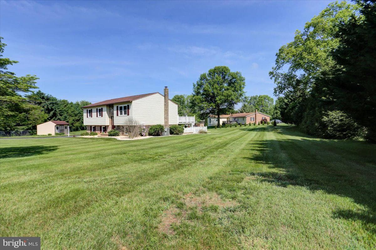 4631 Church Road photo 54