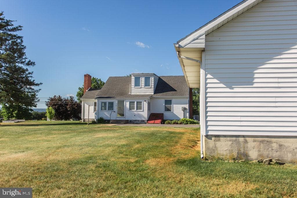 1581 Orrstown Road photo 13