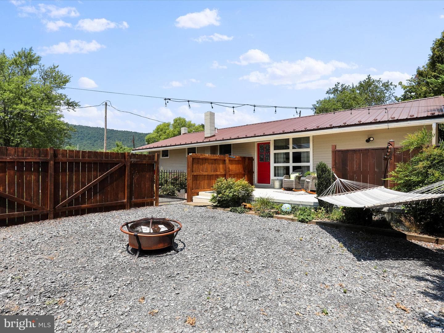 9874 Upper Strasburg Road photo 25