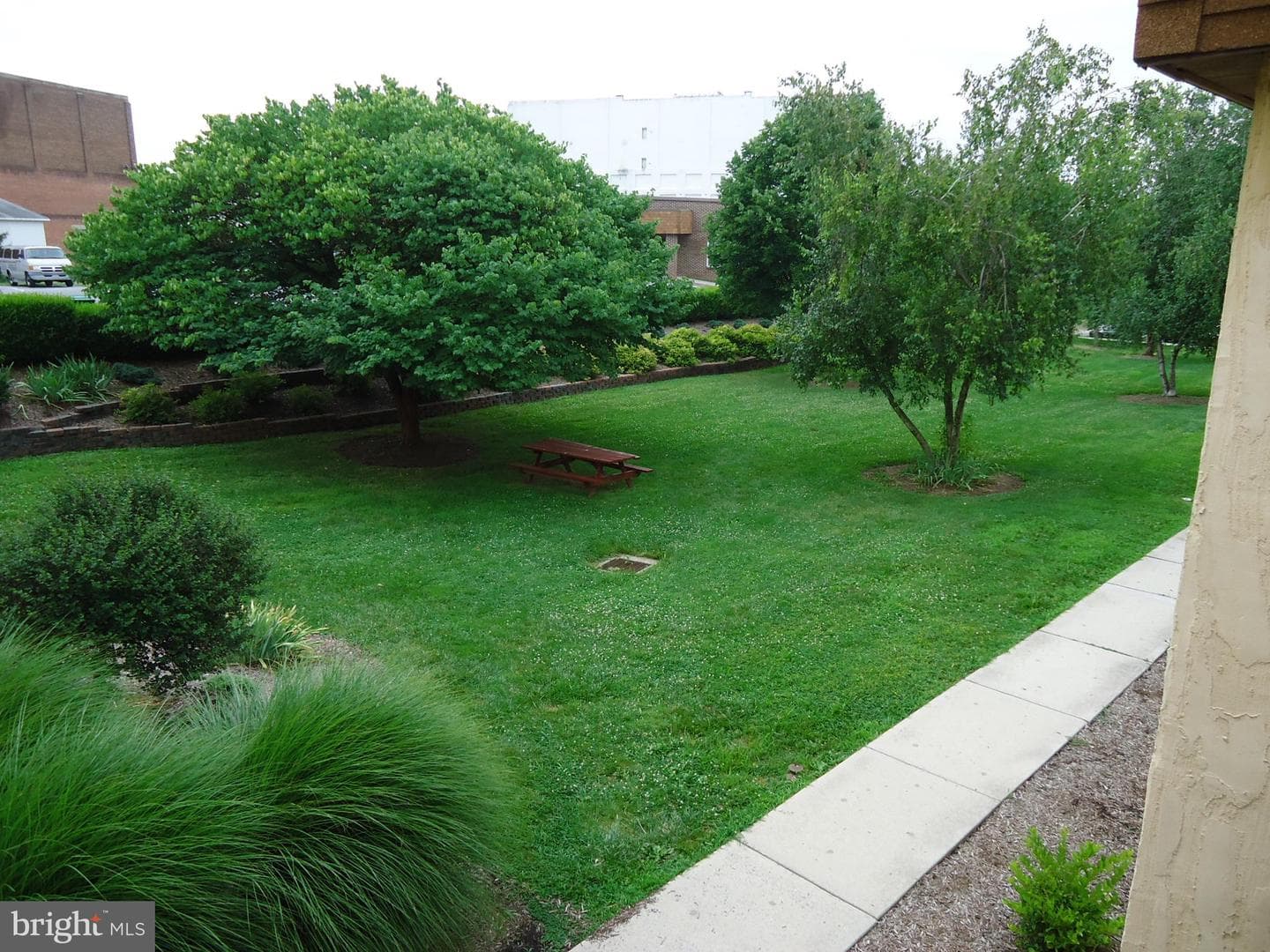 103 Hamilton Avenue photo 3