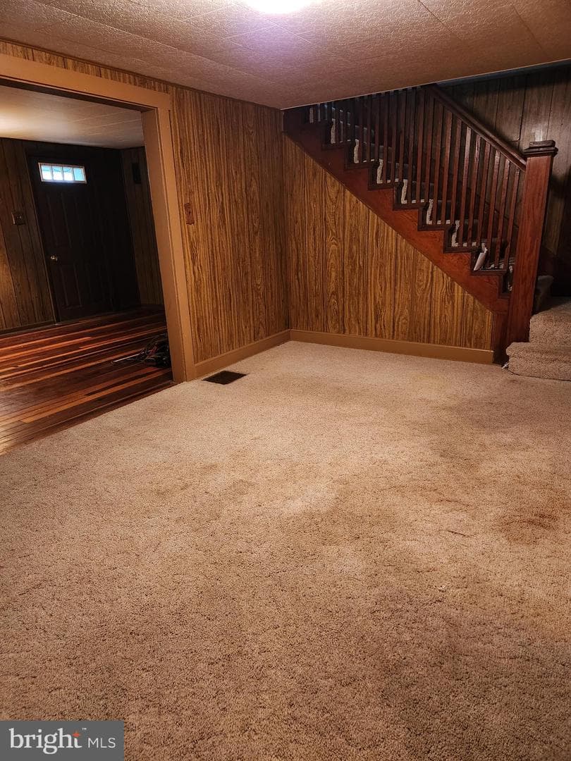840 W Hillcrest Avenue #840 photo 5