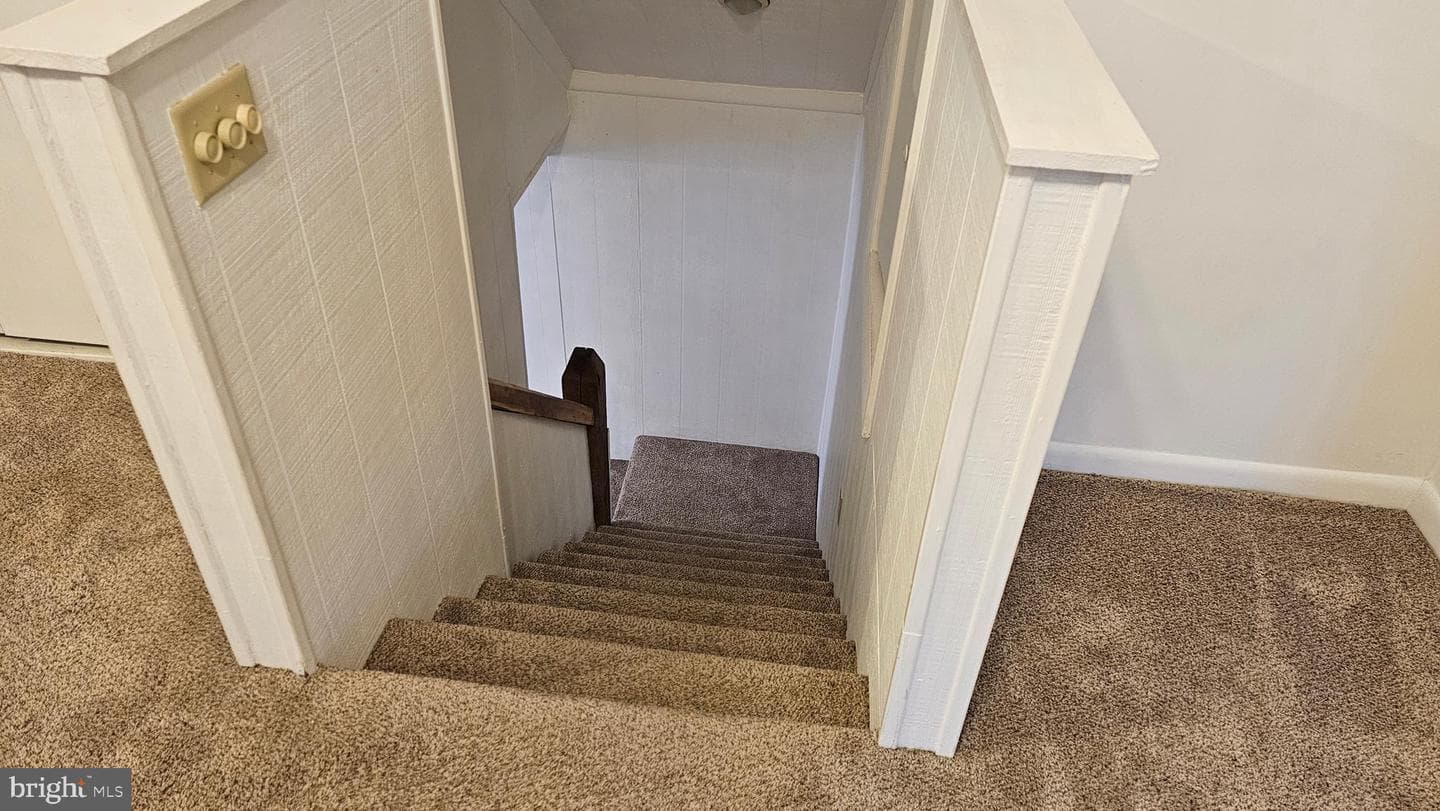 14518 Buchanan Trail West photo 35