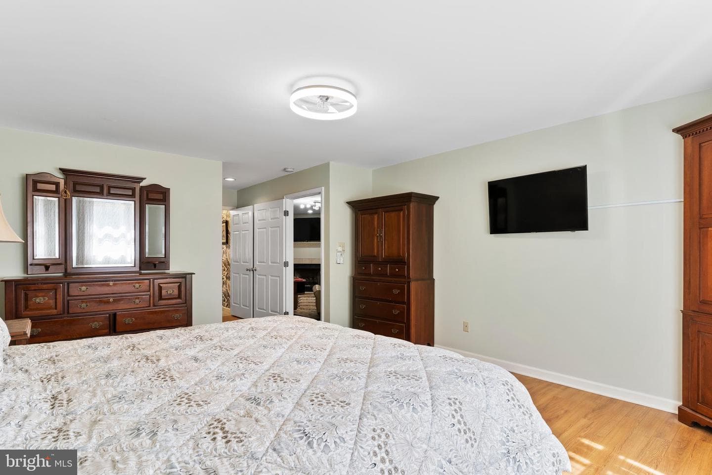 332 Phoenix Drive photo 29