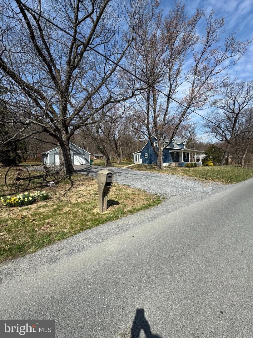 6265 Charlestown Road photo 5
