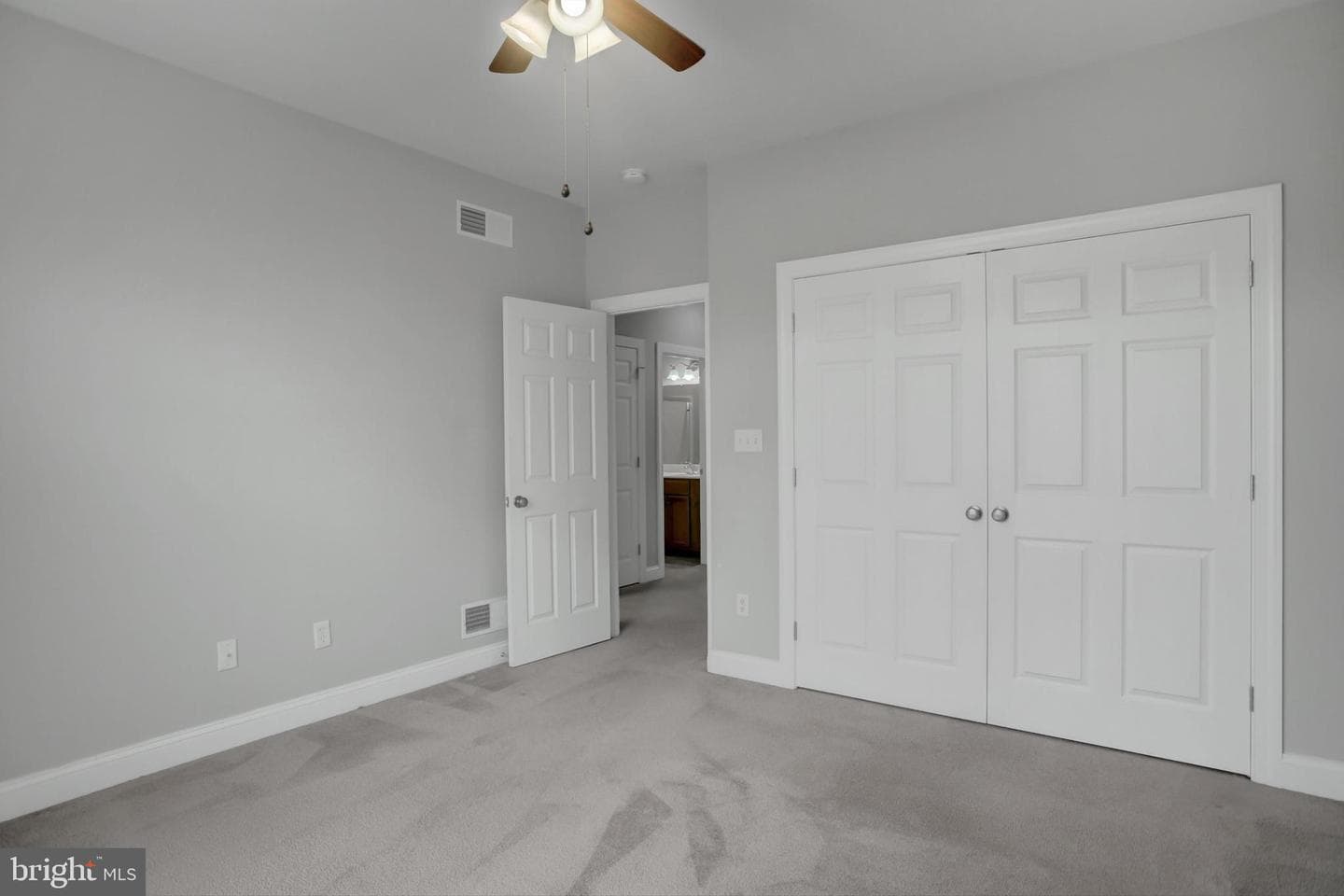 344 Moss Spring Avenue photo 37