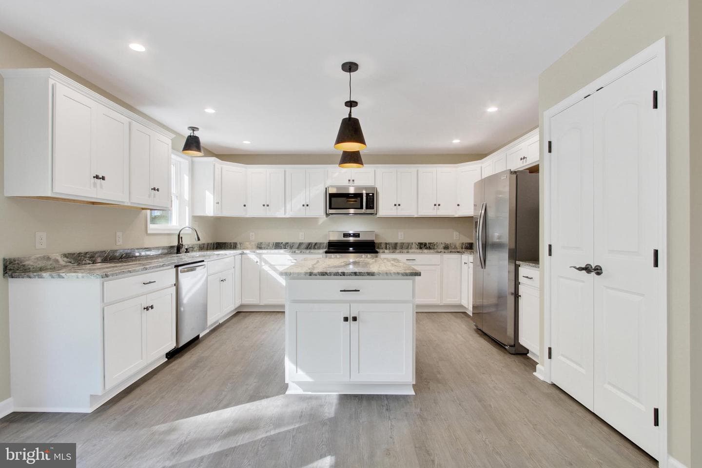 12753 Arielle Lane photo 14