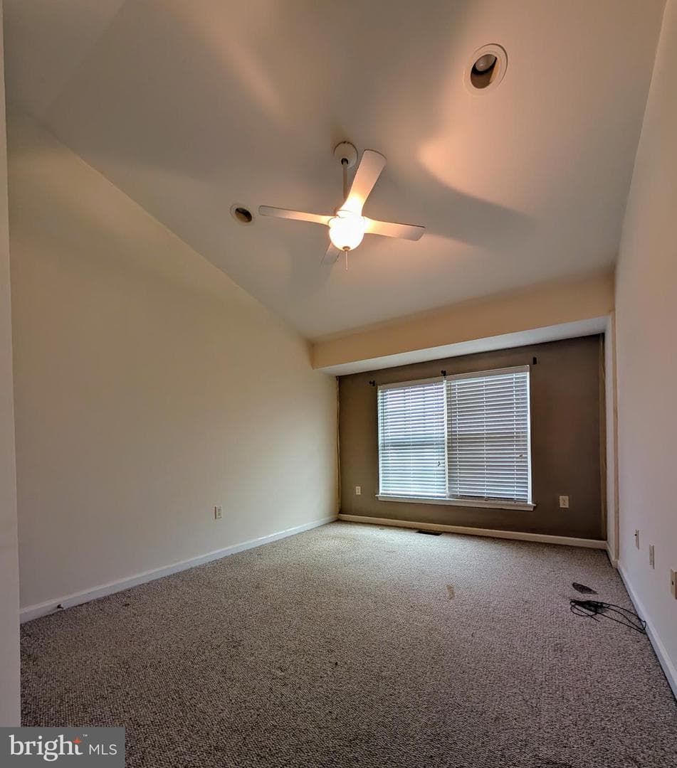 2033 Powell Drive photo 12