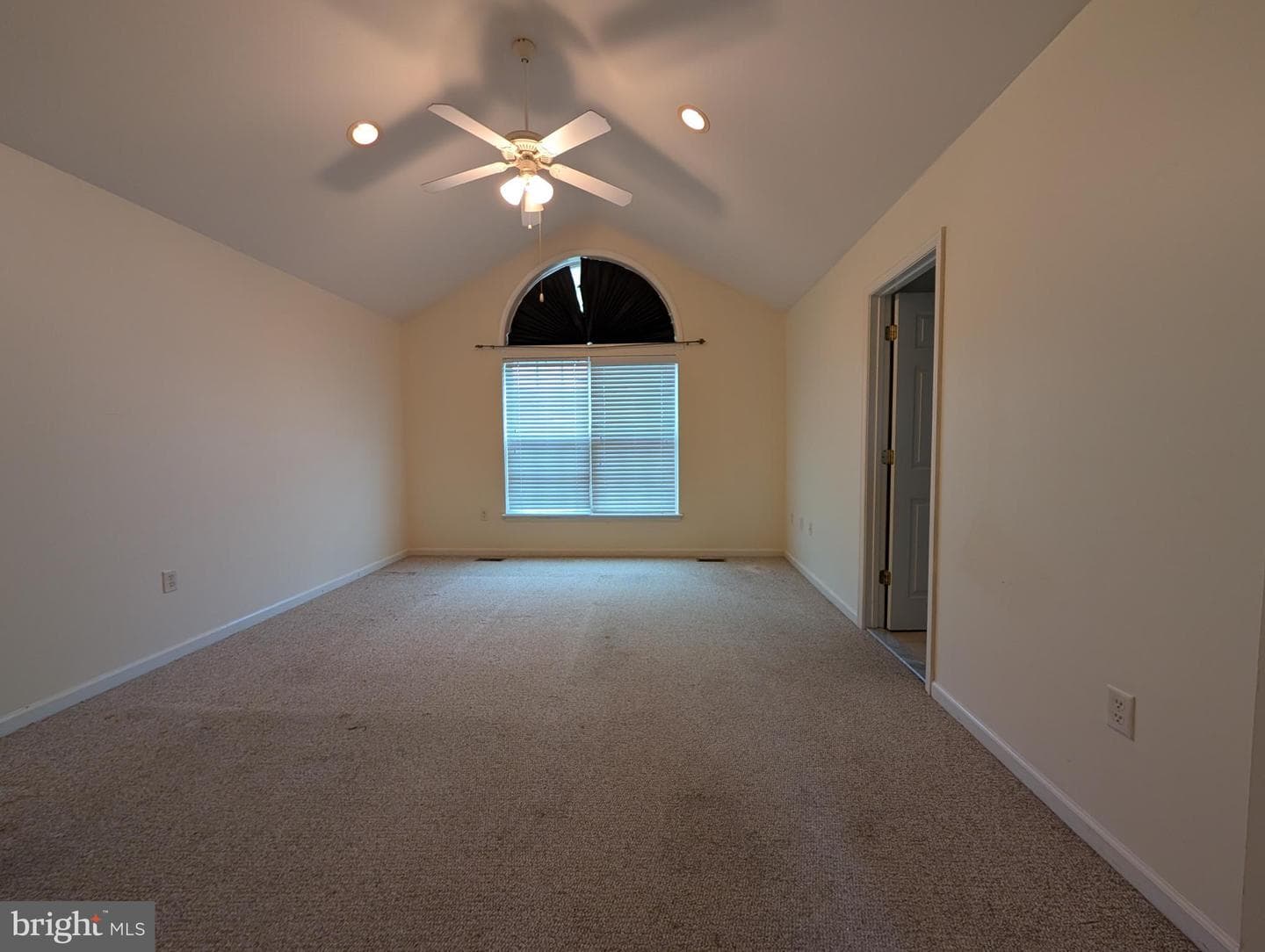 2033 Powell Drive photo 19