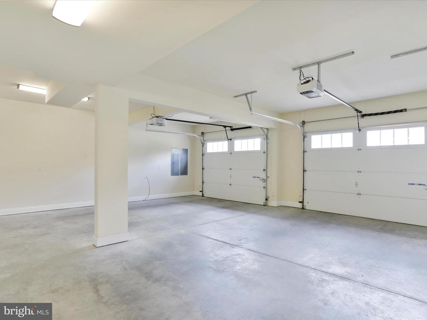 2238 Castlegreen Drive photo 43
