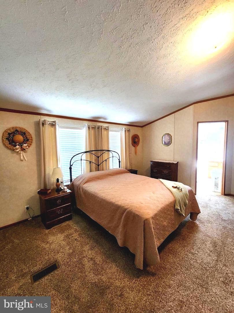 4612 Holly Drive photo 12