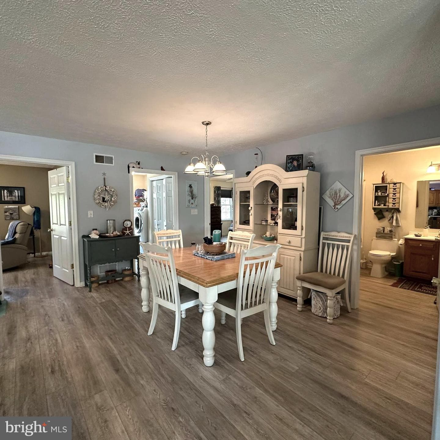 121 Central Way photo 15