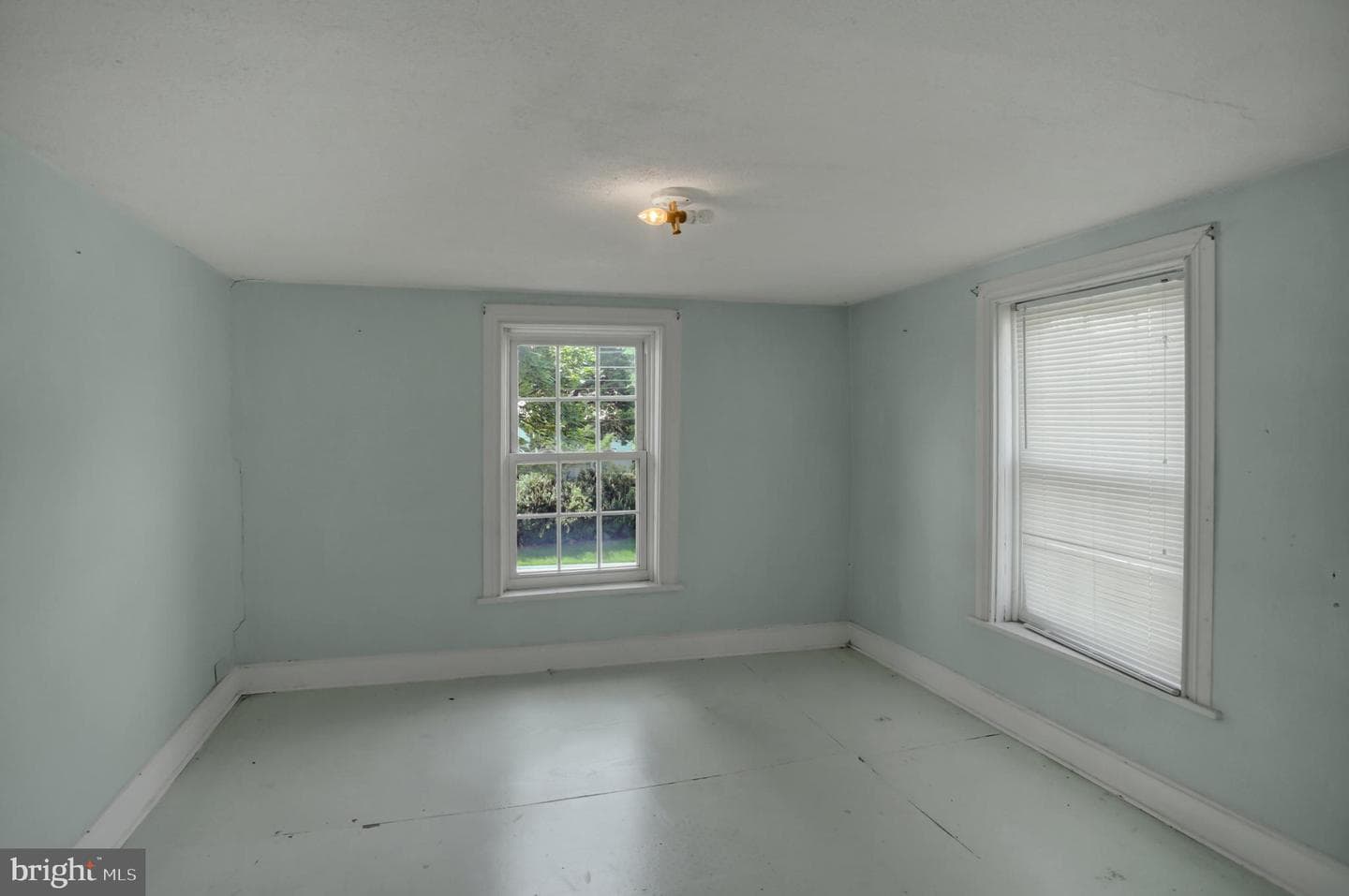 5089 Buchanan Trail W photo 24