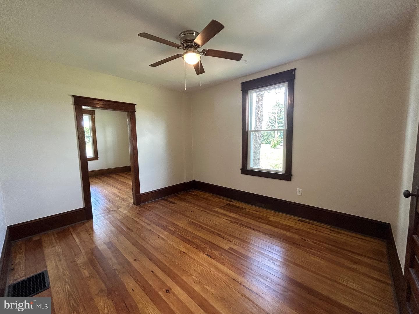 7392 Corner Road photo 9
