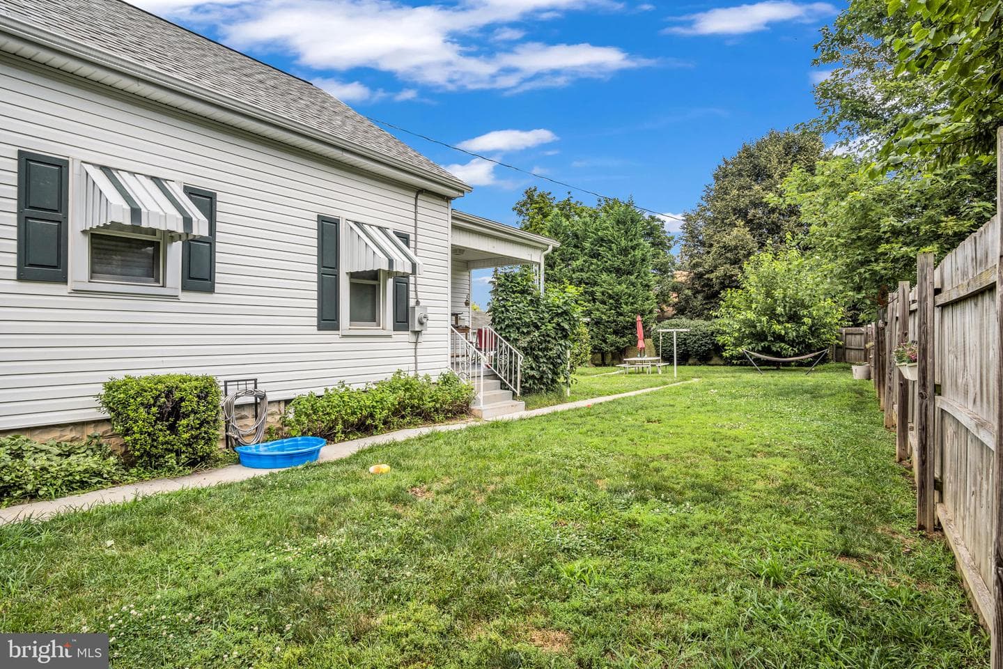 12227 Snyder Avenue photo 31