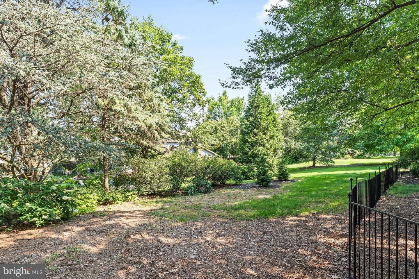 3398 Braemar Court photo 53