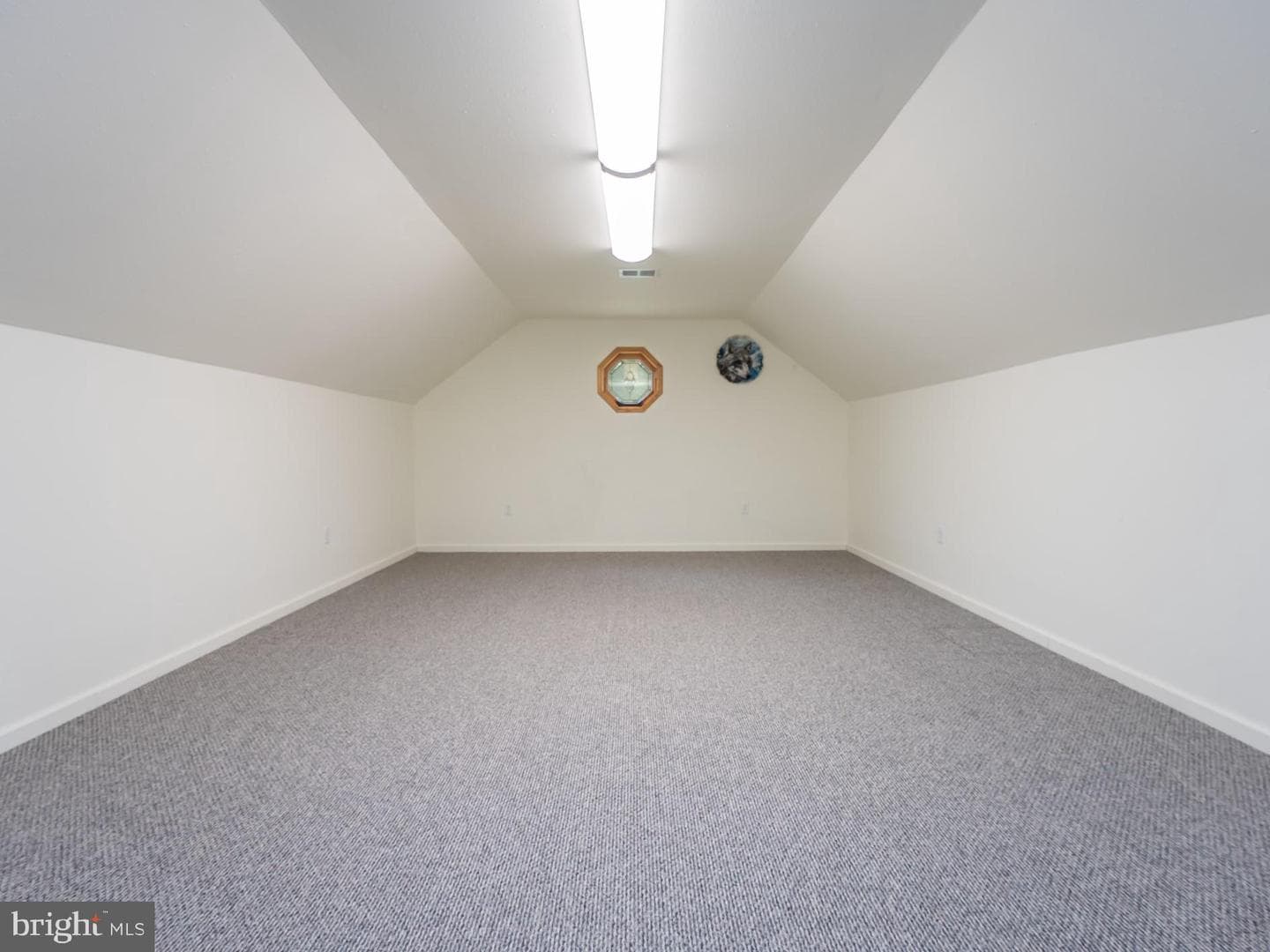 6426 Lincoln Way E photo 40