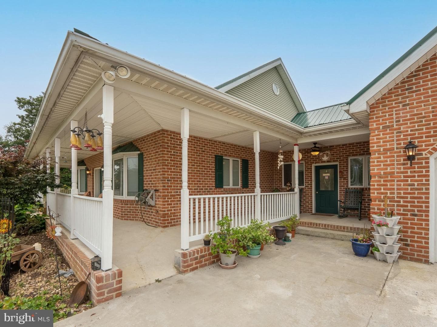 6426 Lincoln Way E photo 55