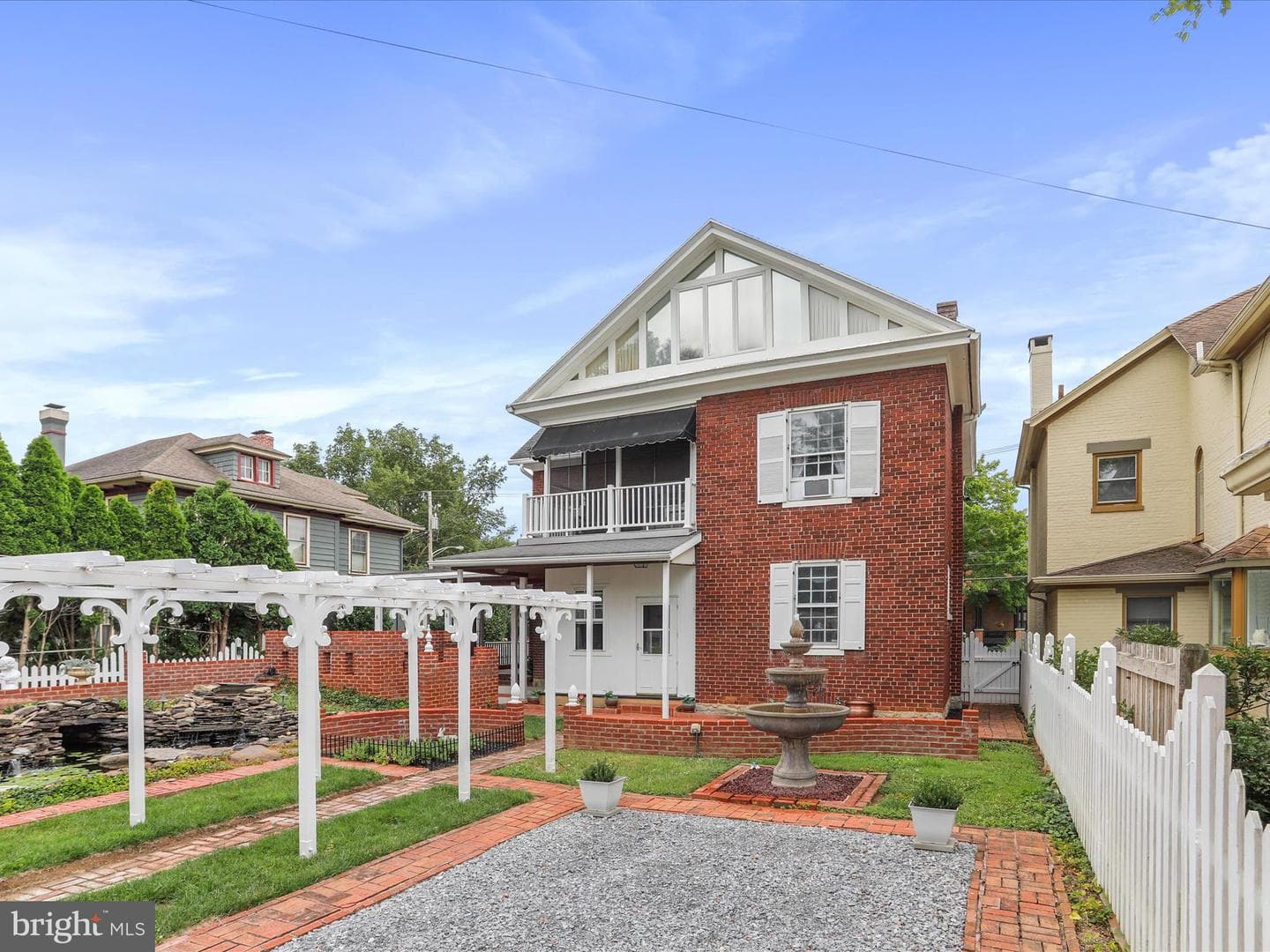 227 5th Avenue photo 64