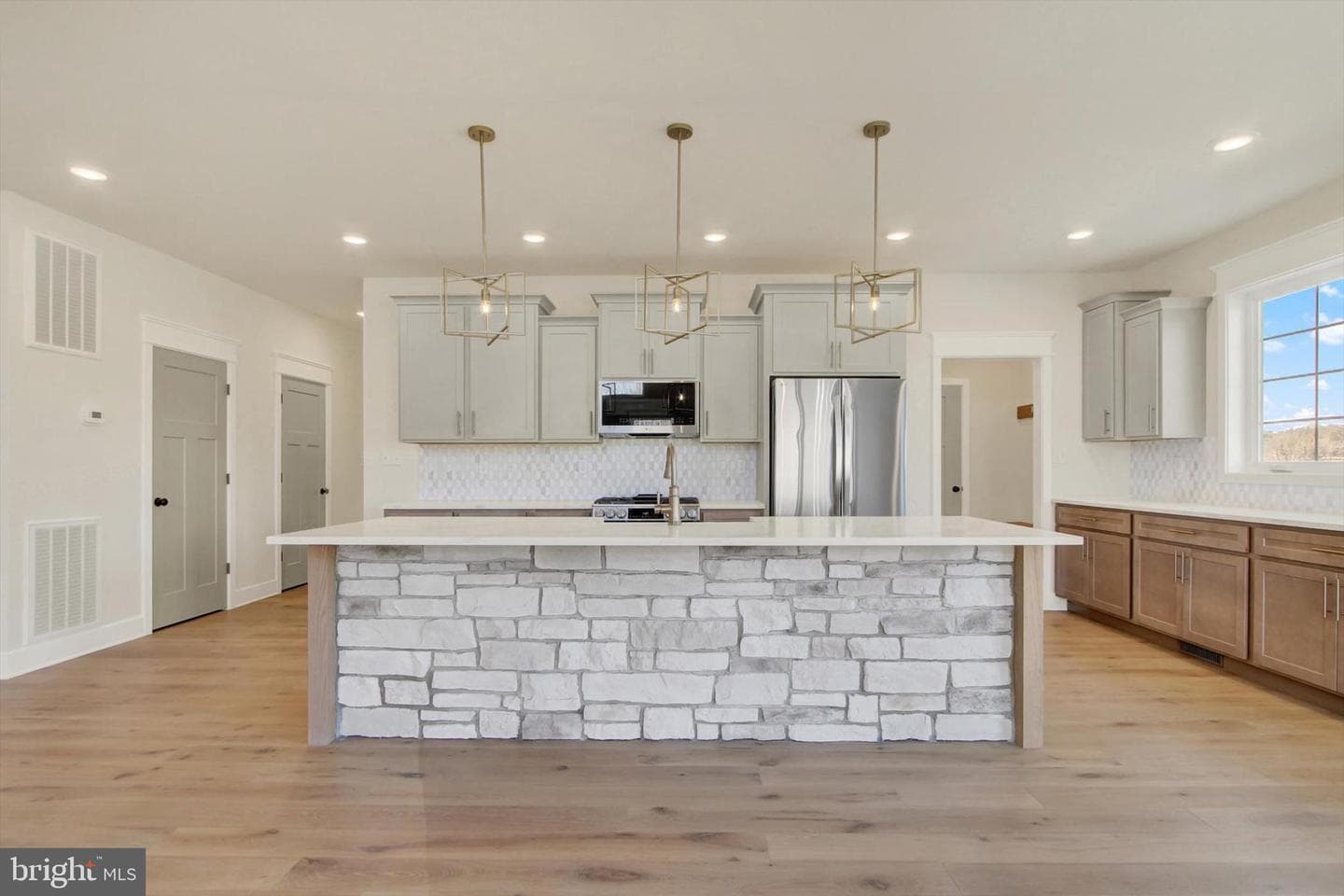 10842 Sierra Drive photo 11