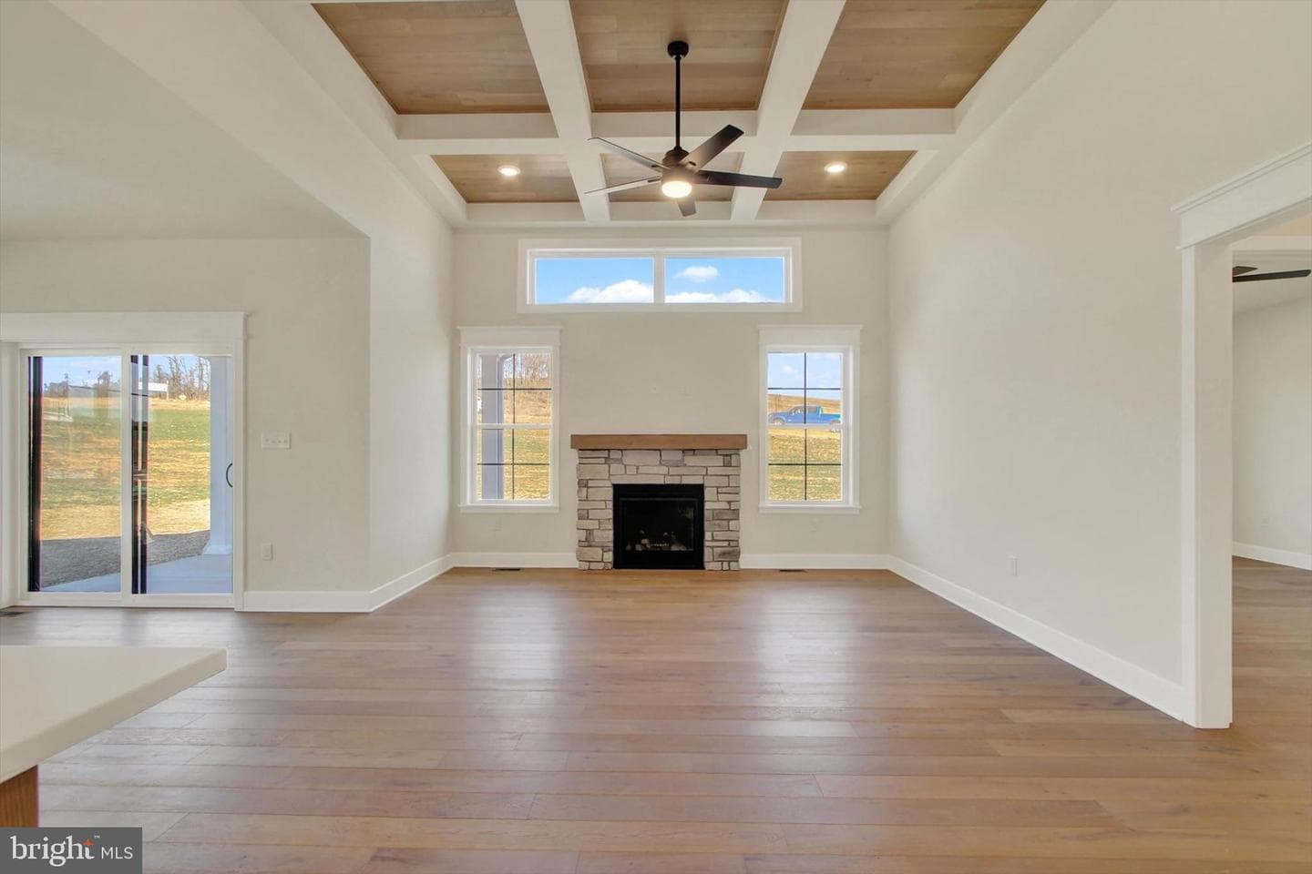 10842 Sierra Drive photo 4