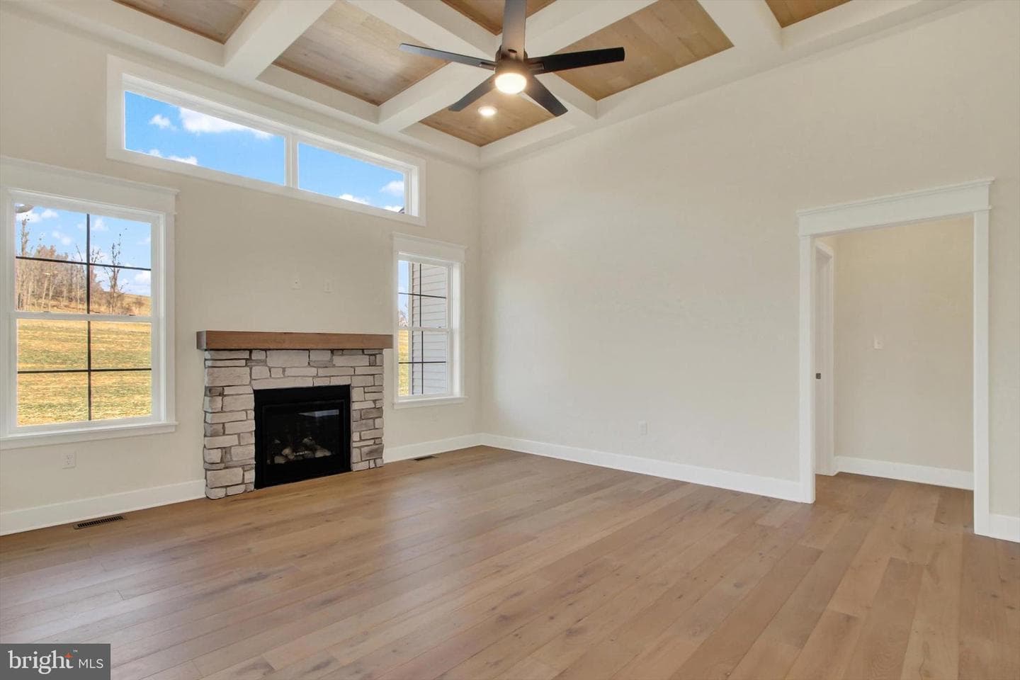 10842 Sierra Drive photo 5