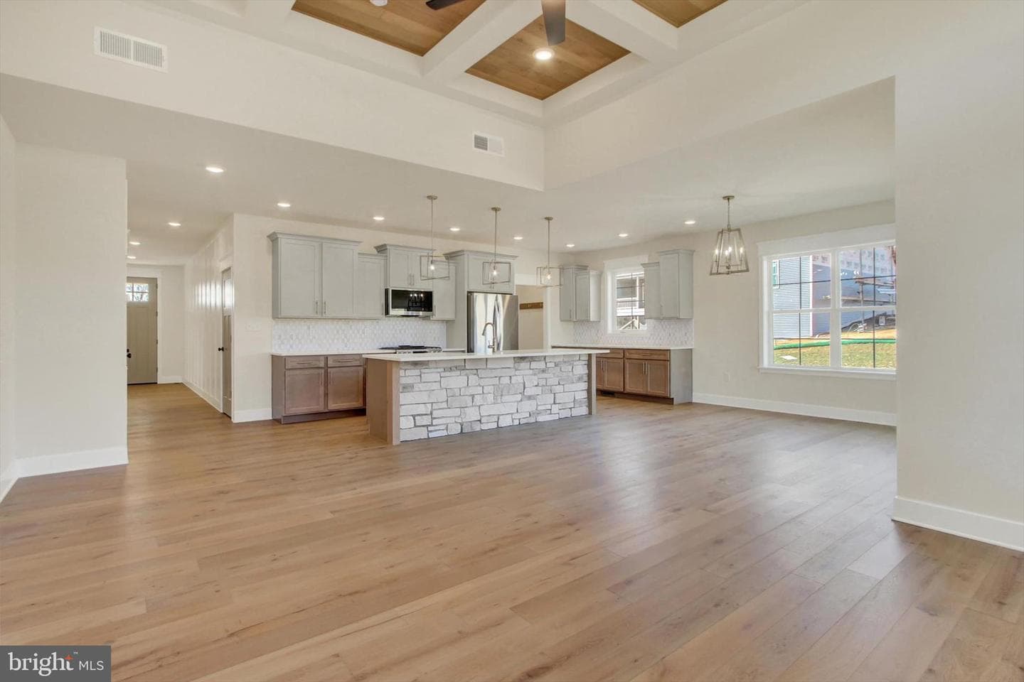 10842 Sierra Drive photo 9