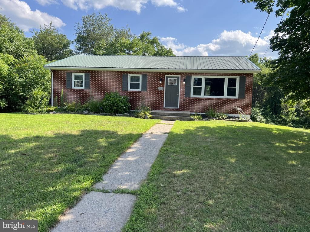 1510 Lake Shore Drive photo 3