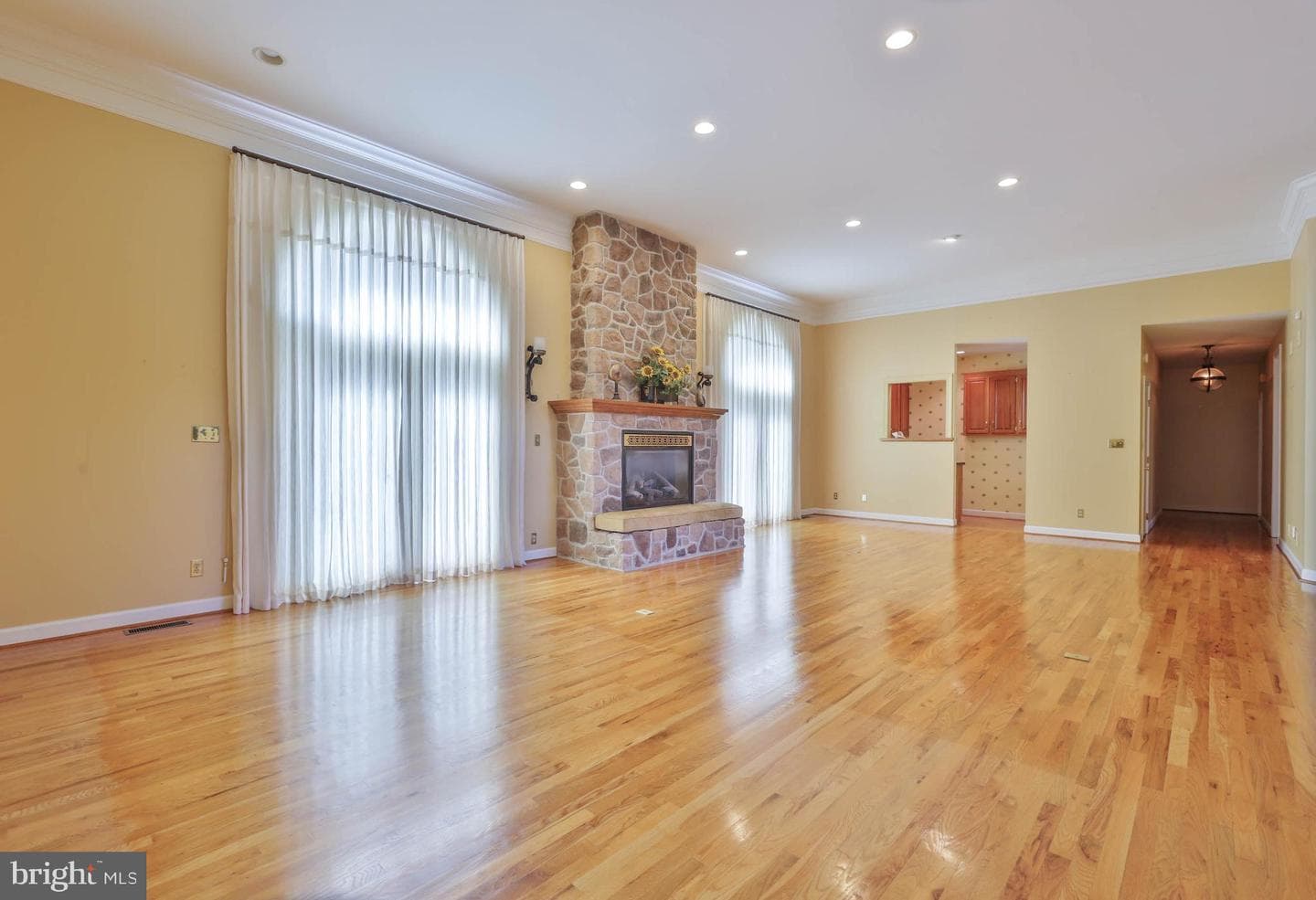 1558 Hearthside Drive photo 27