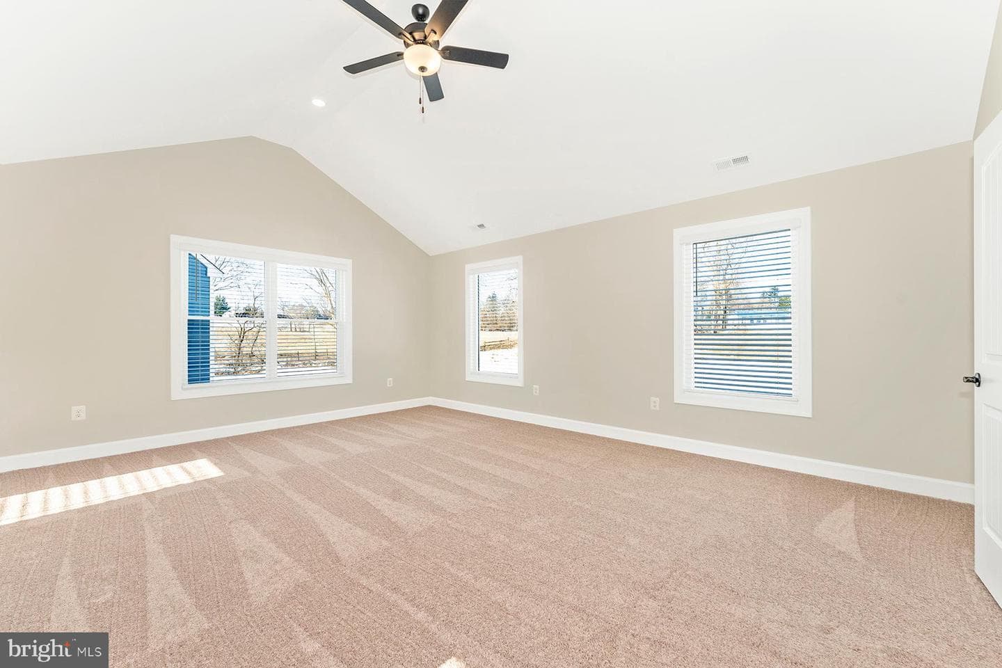 430 Abigail Avenue photo 16