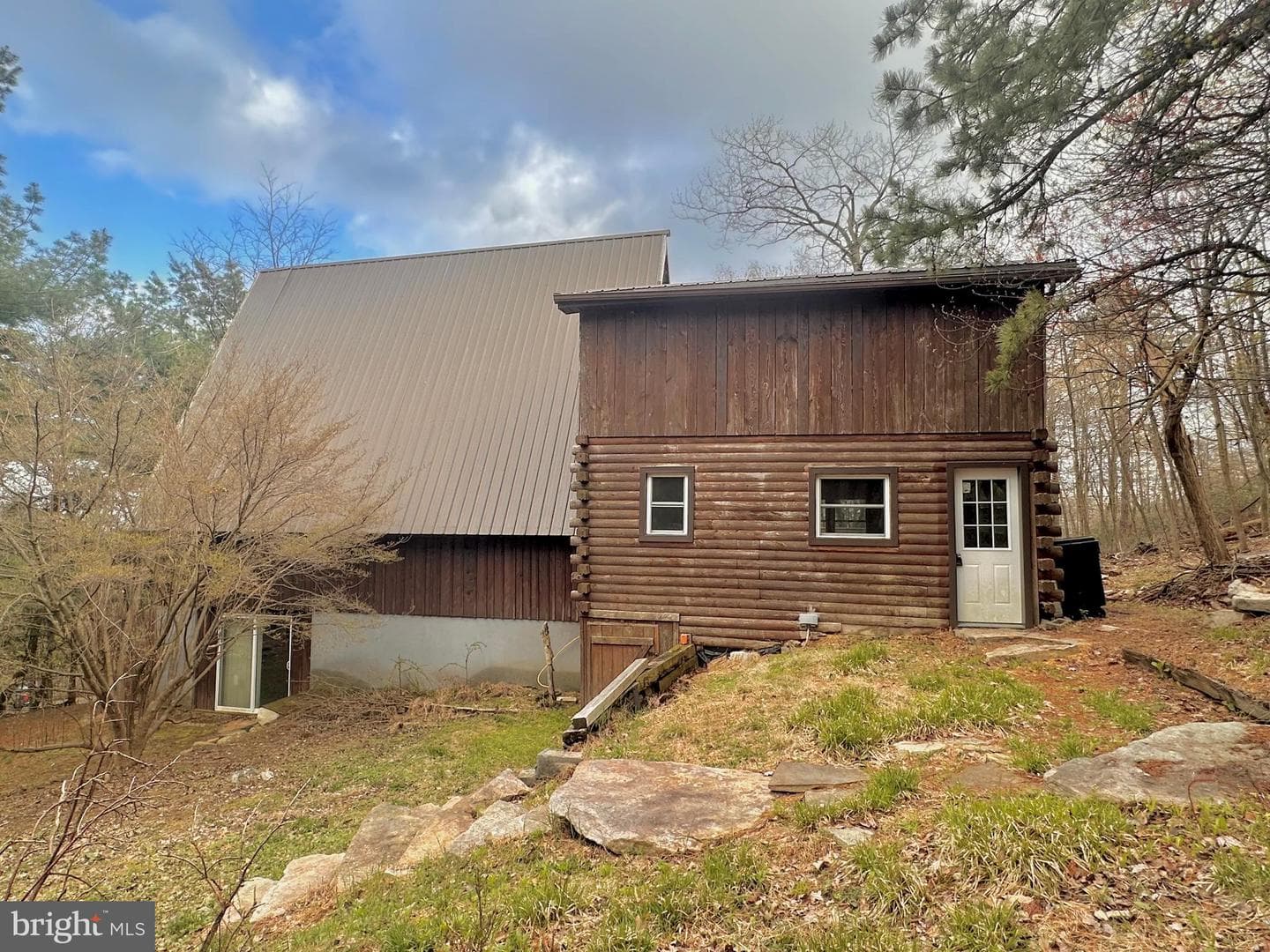 15483 Dogwood Drive photo 3