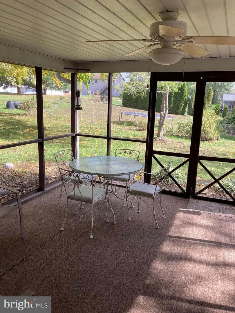 308 Wendy Drive photo 18