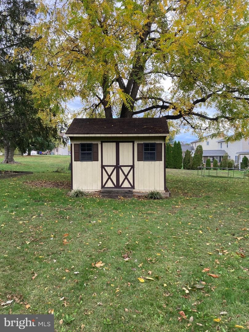 308 Wendy Drive photo 22