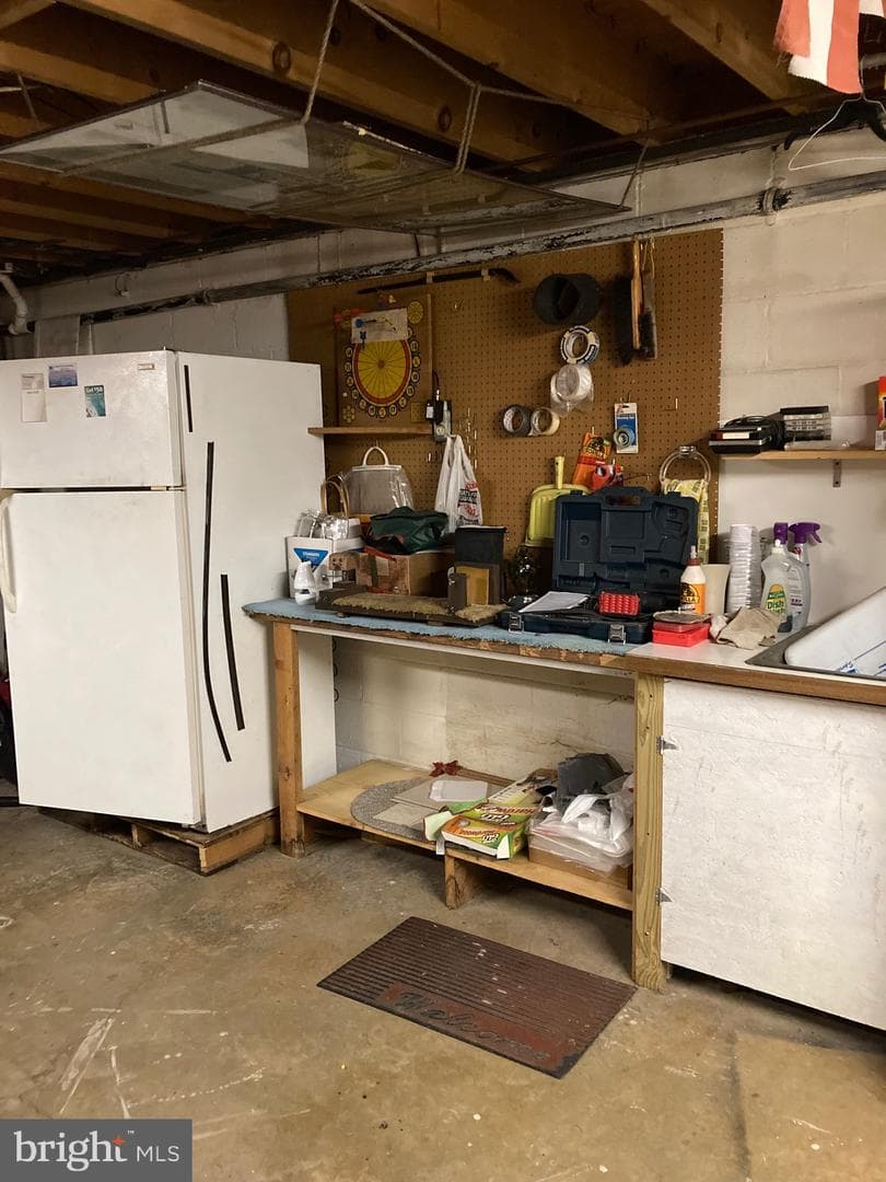308 Wendy Drive photo 24