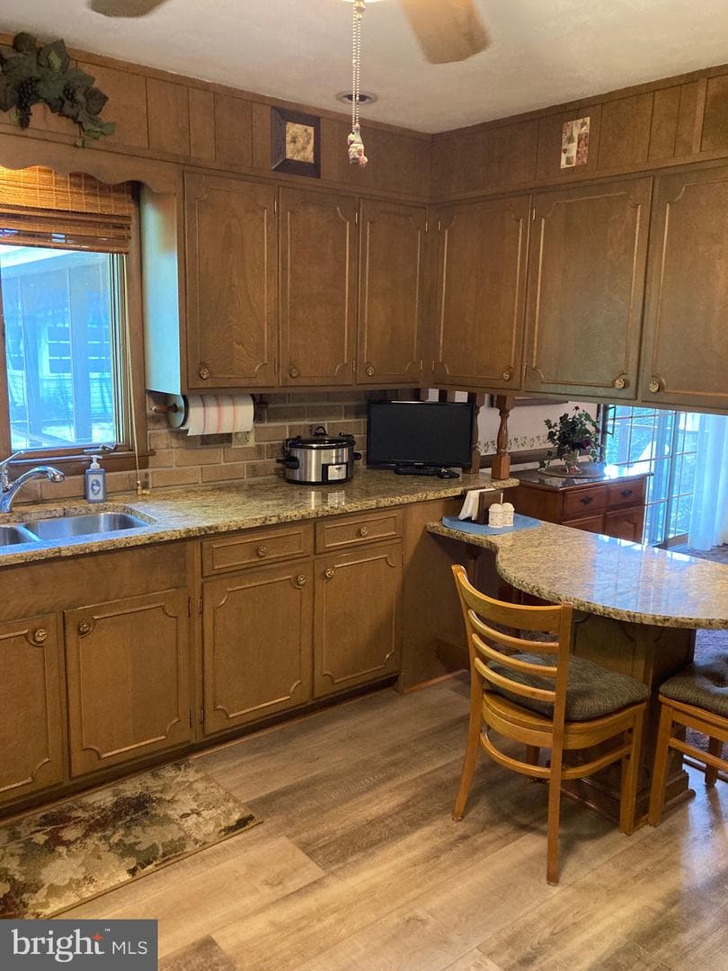 308 Wendy Drive photo 4