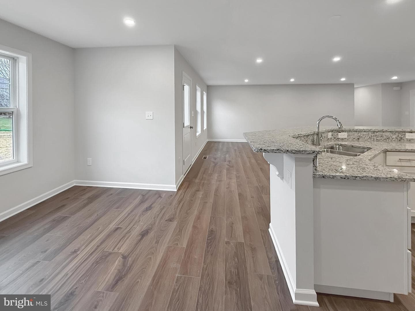 5877 Buchanan Drive photo 15