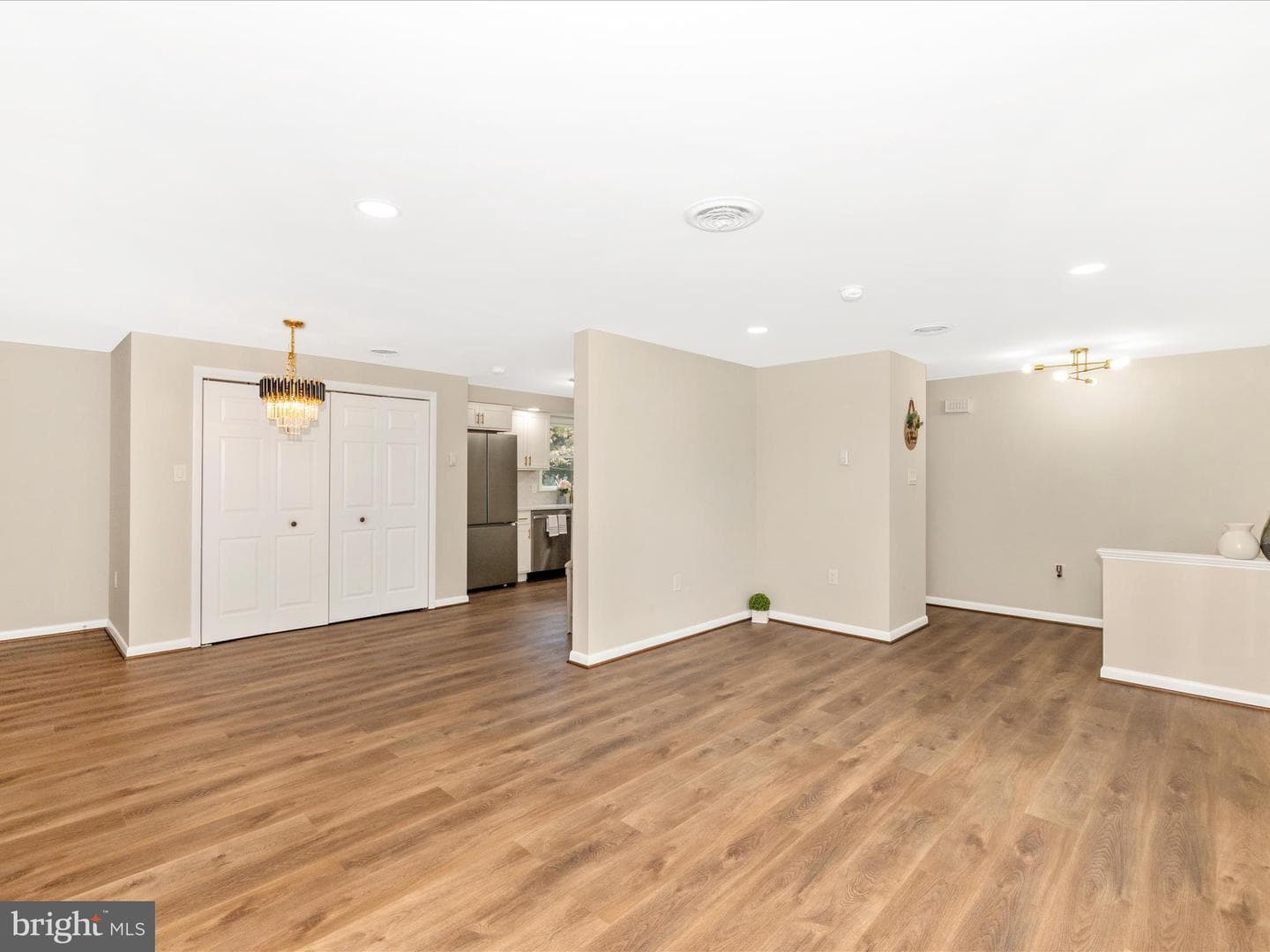 201 Beech Lane E photo 19