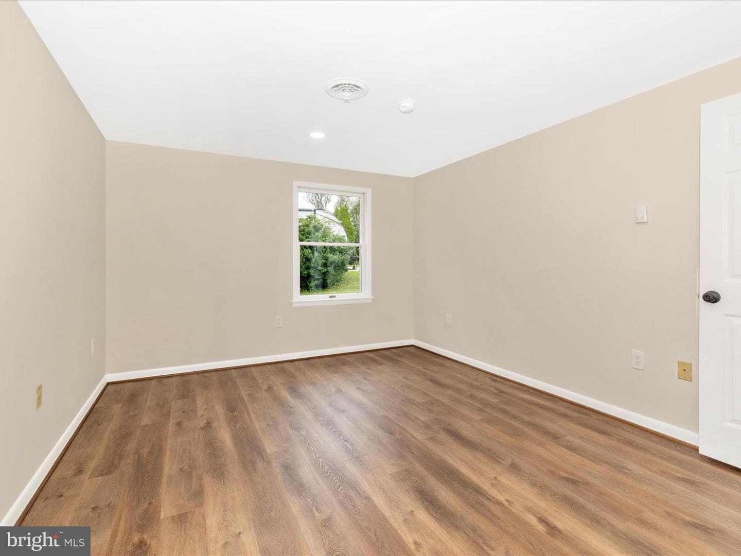 201 Beech Lane E photo 28