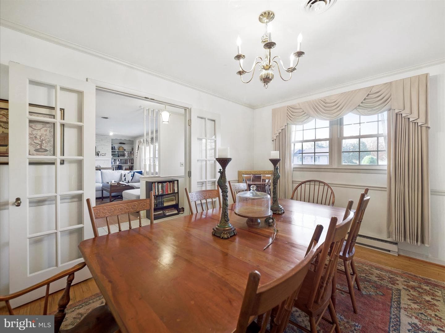560 Meadowview Circle photo 7