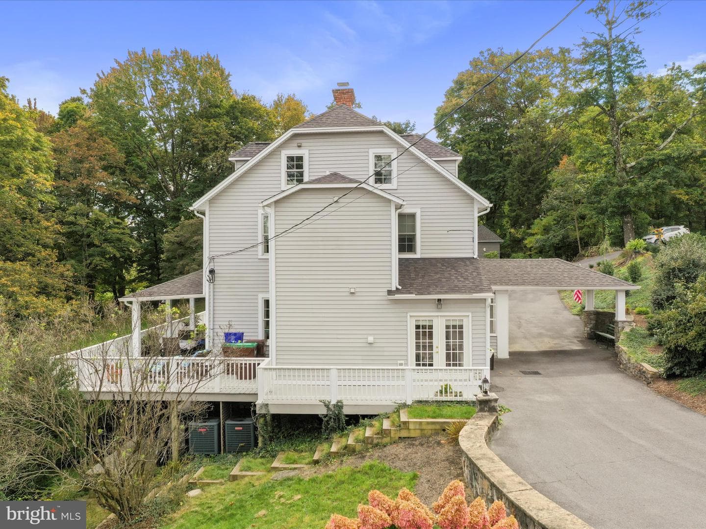 14946 Charmian Road photo 8