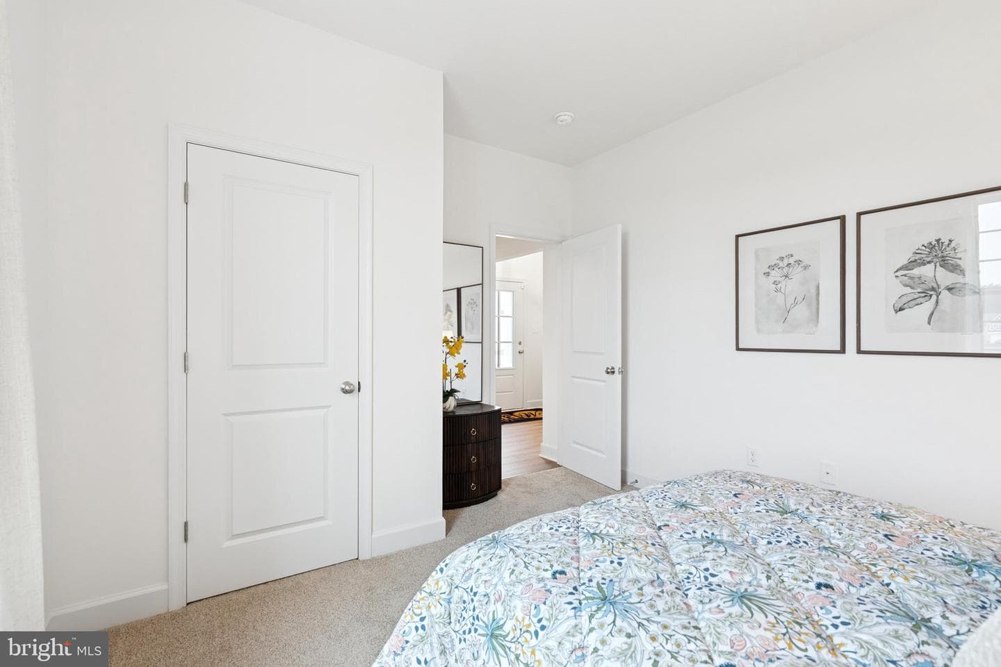 1520 Falcon Ln # 251 photo 34