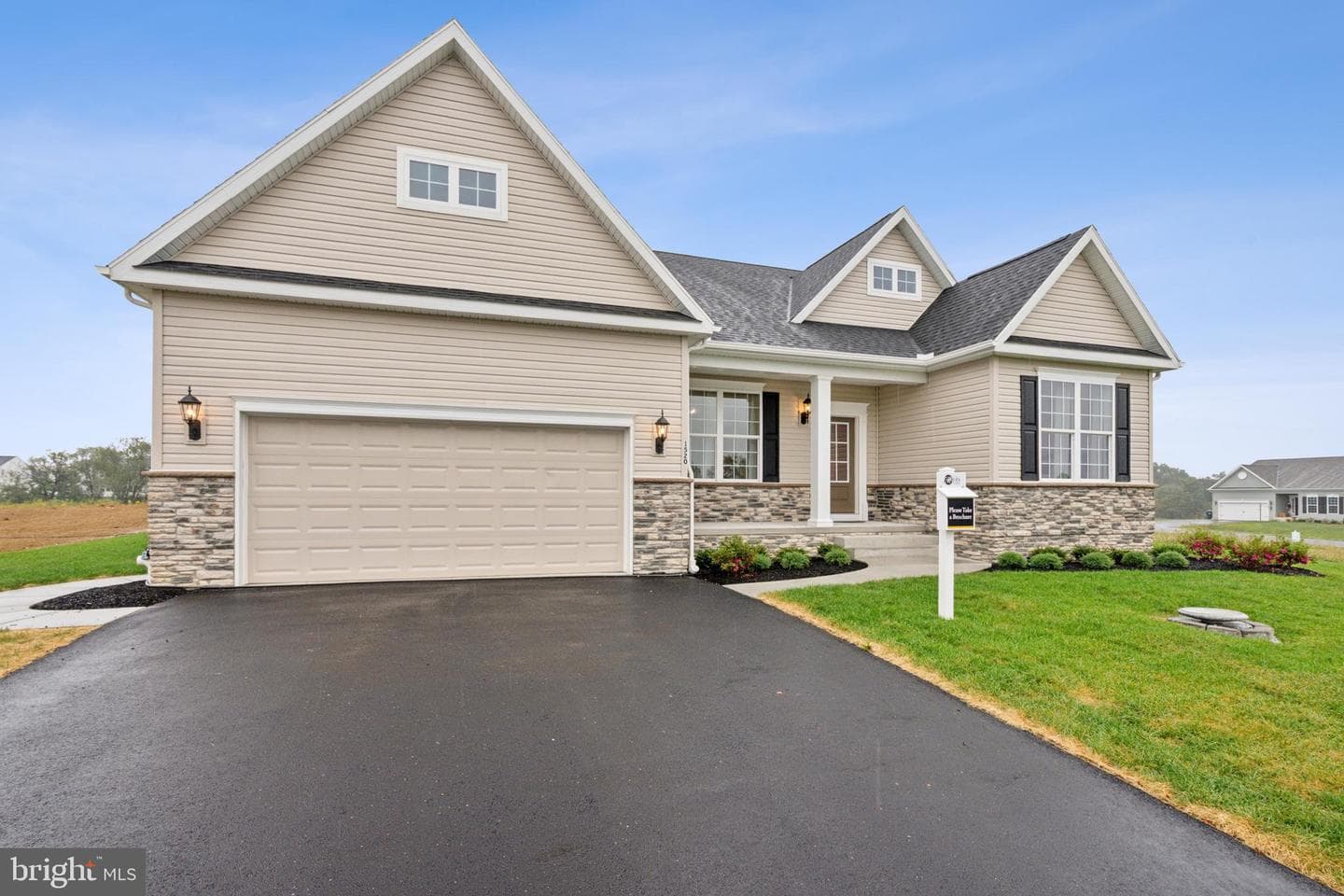 1520 Falcon Ln # 251 photo 40