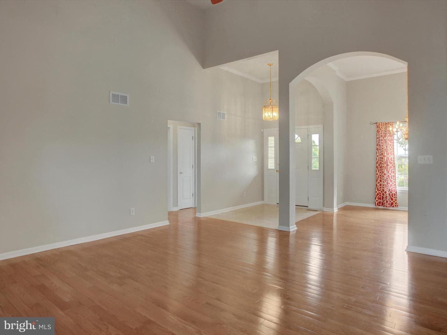 11765 Melrose Avenue photo 19