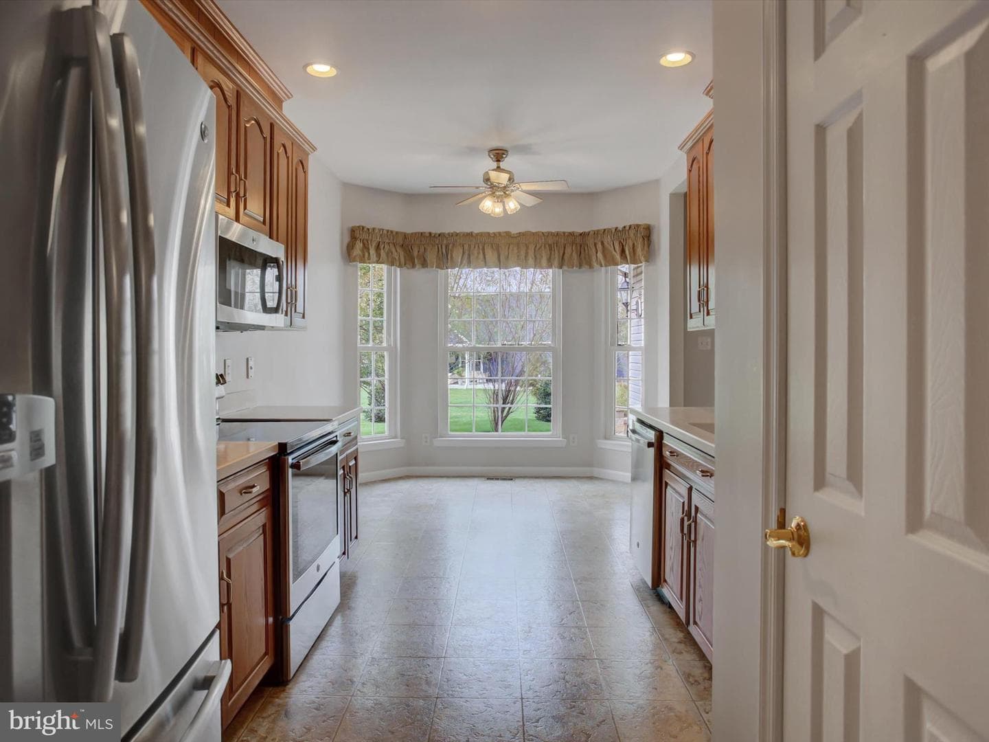 11765 Melrose Avenue photo 26