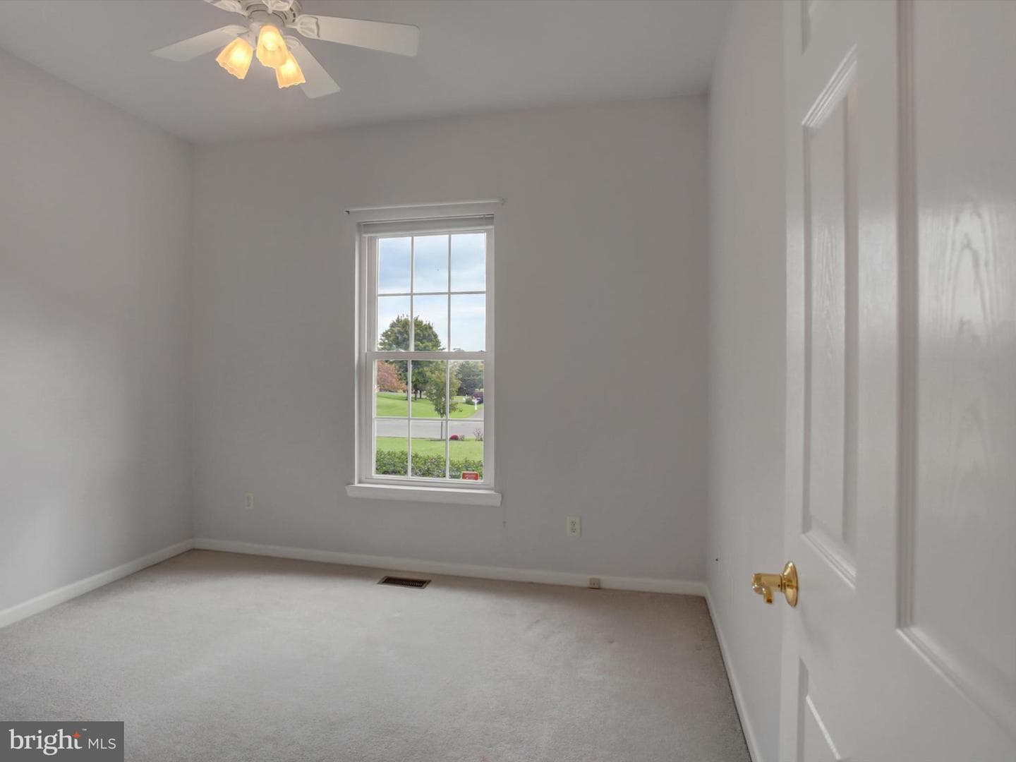 11765 Melrose Avenue photo 55