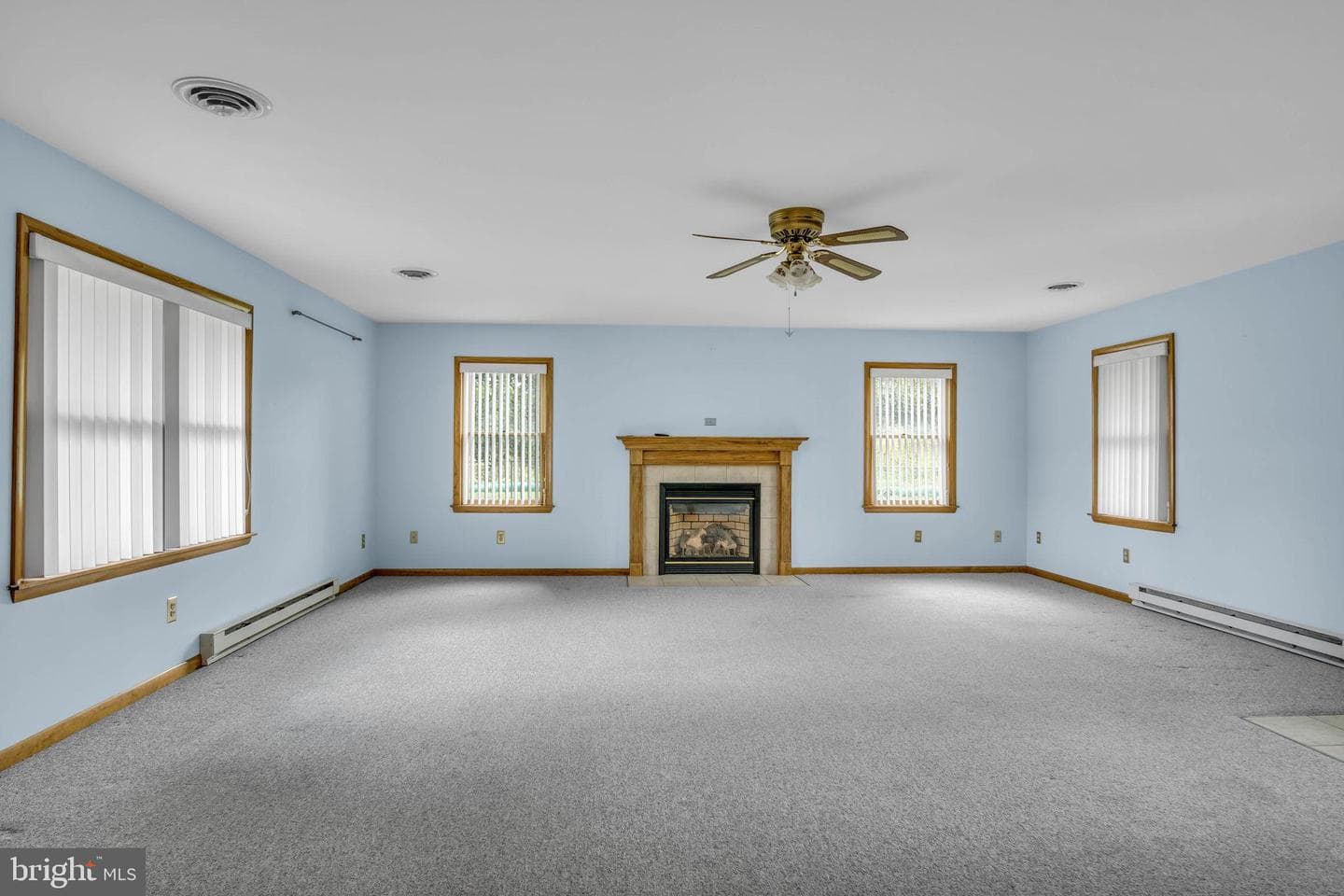 594 Shadyside Drive photo 11