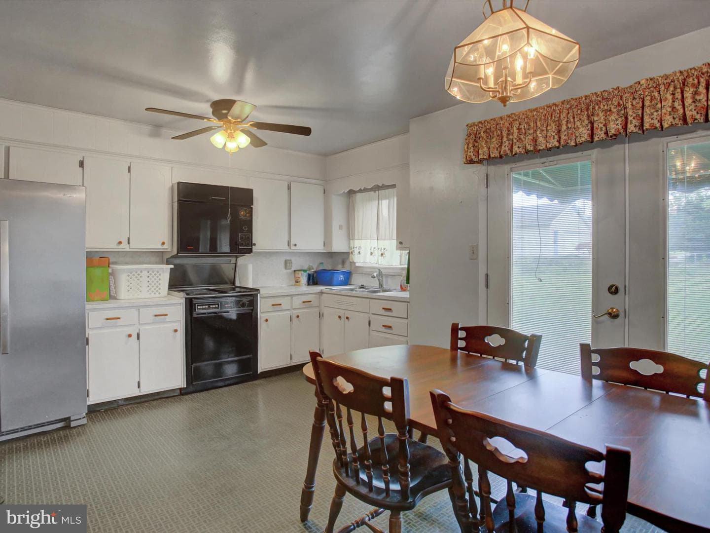81 Laurel Avenue Avenue photo 8