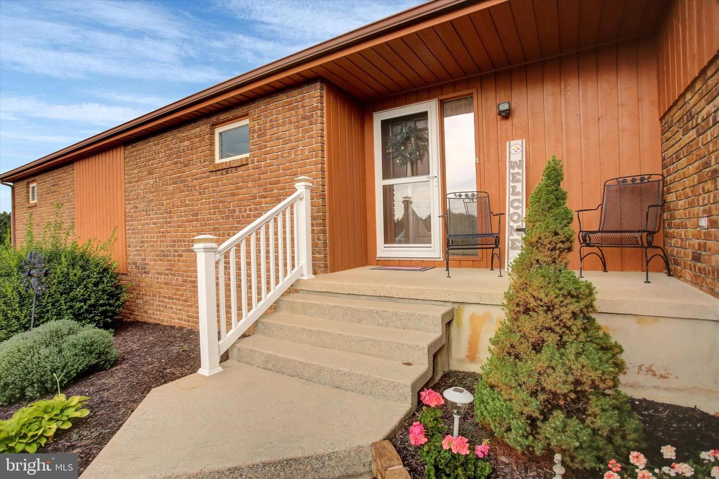 7471 Smith Road photo 3
