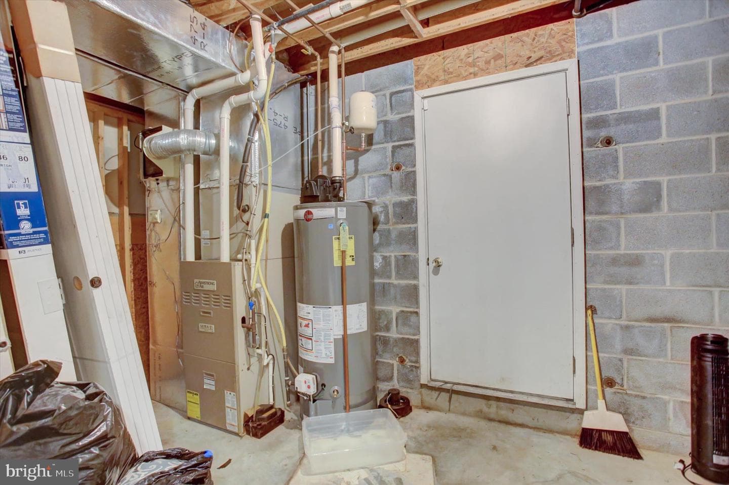 642 Eric Drive photo 52