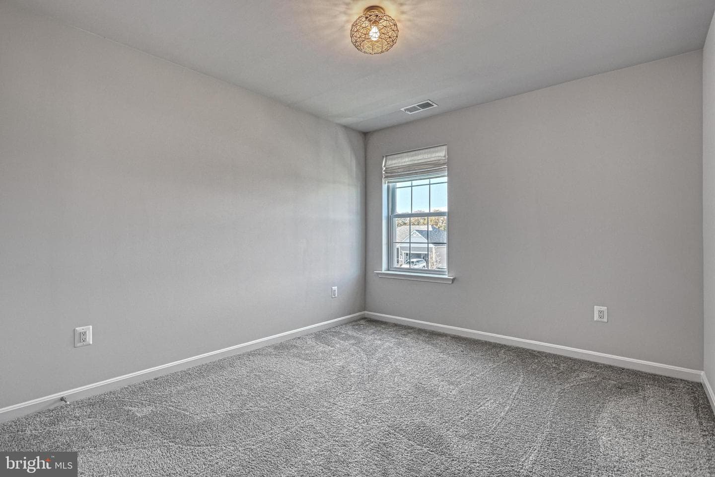 1555 Finch Drive photo 25