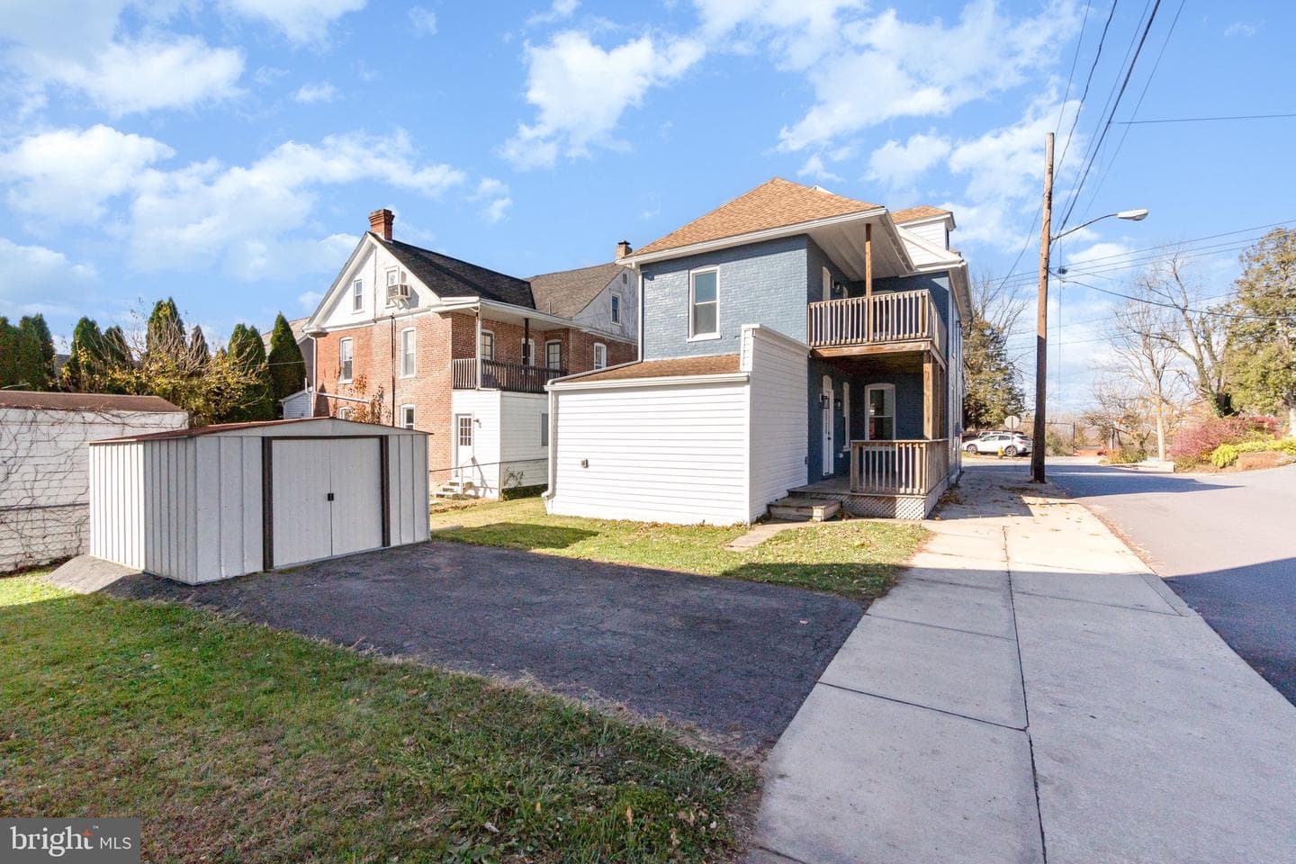 101 Fairview Avenue W photo 38